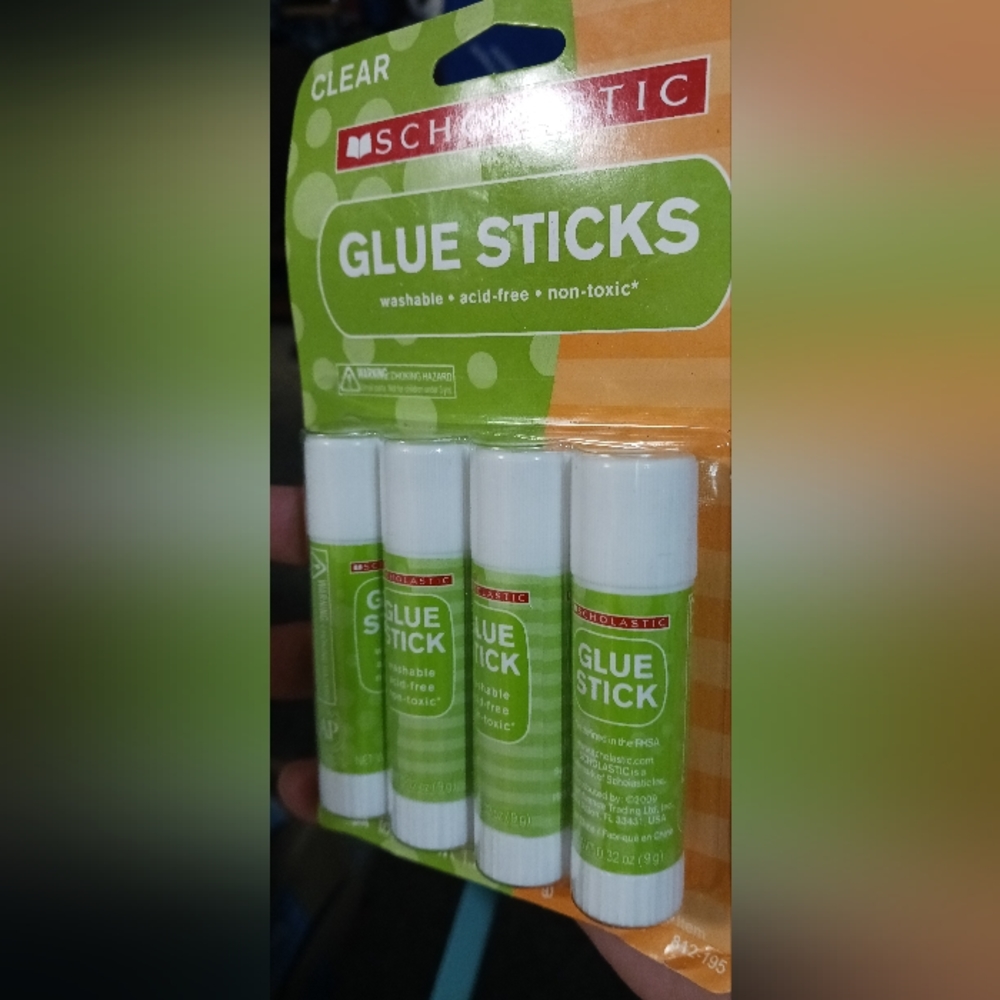 Glue sticks